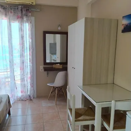 Cosy With Sea View Apartment Stalida